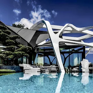 Poets Garden Villa